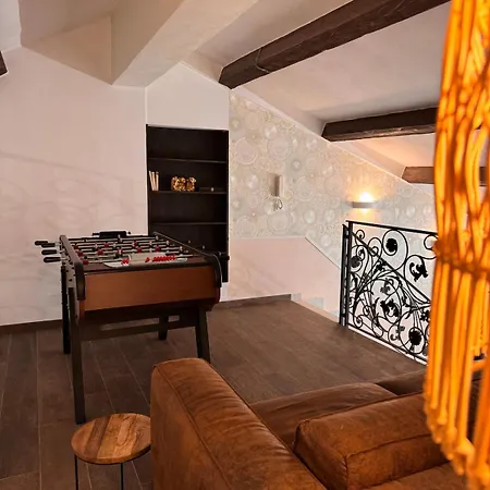 Marbleapartment * ローマ